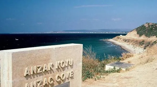 BİR DESTANIN İZİNDE ŞEHİTLERİMİZİN HUZURUNDA:  ÇANAKKALE ŞEHİTLİK TURU